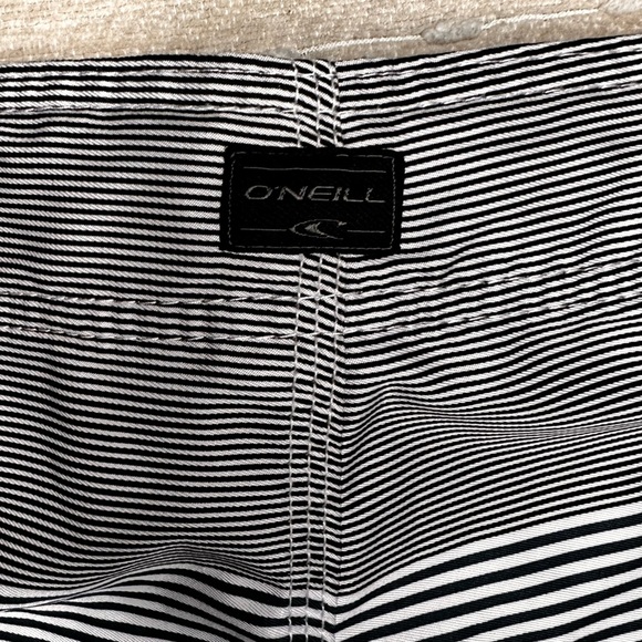 O’NEILL Men’s Bathing Suit blue, white, gray size 28 but runs big NWOT - Picture 6 of 9